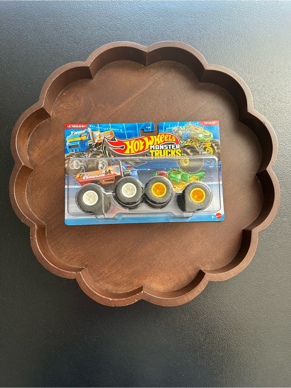 Hot Wheels Monster Trucks 2 Pack Lil’ Haulin 64 vs Totaled